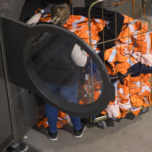 Wäscherei von Sicherheitskleidung ein Wäschereiservice der ABR
