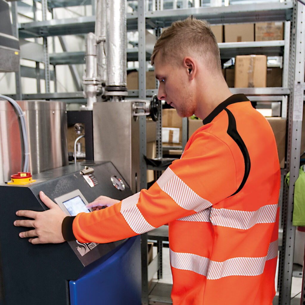 Unsere Azubis sind vollwertige Mitarbeiter - abr Schutzkleidung service in Hamm