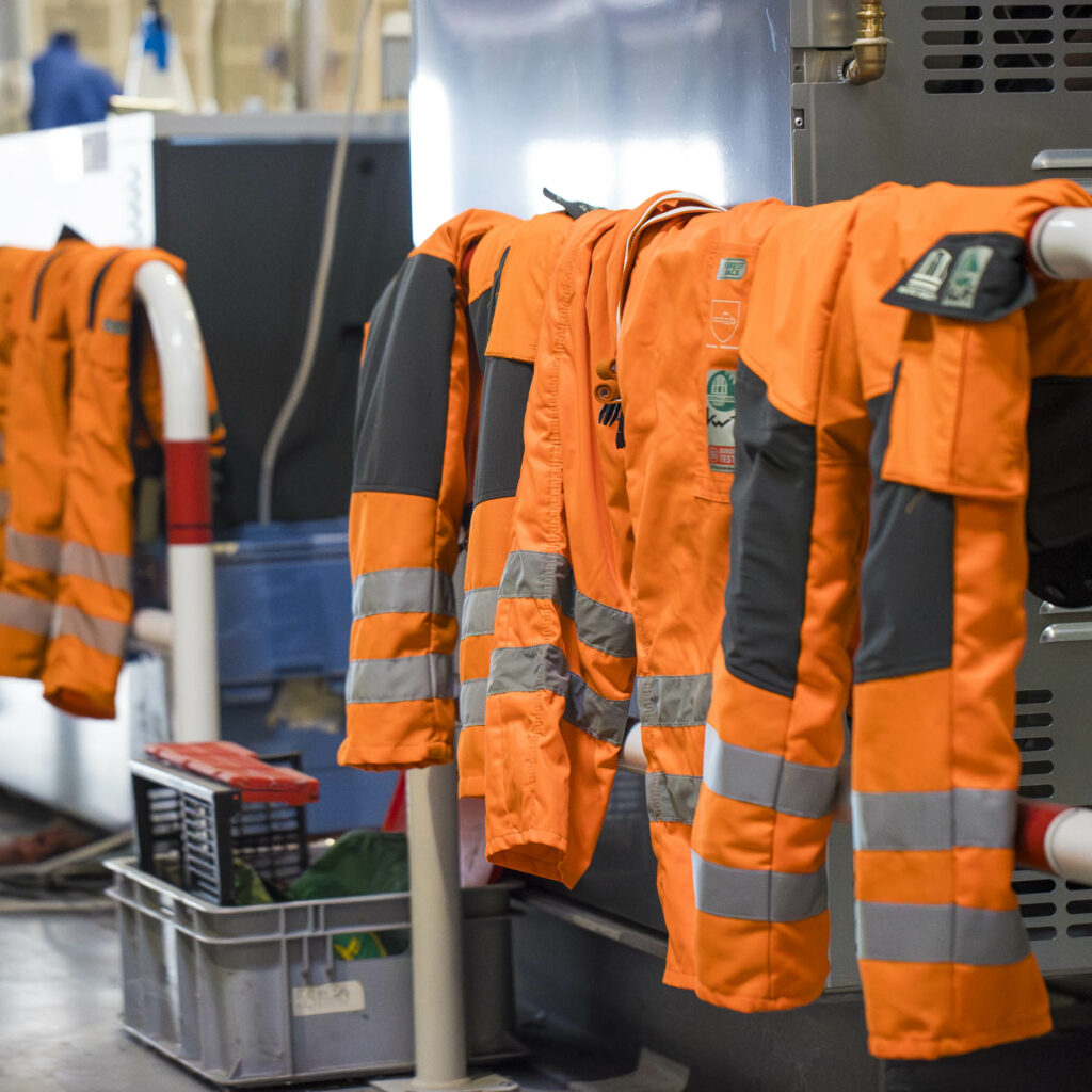 Faire Arbeitsbedingungen von der Faser bis zur Schutzkleidung